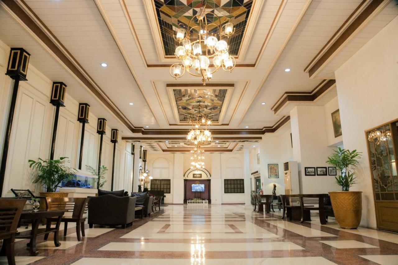 แกรนด์ อินนา เมดาน Hotel ภายนอก รูปภาพ
